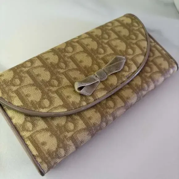 Christian Dior Vintage Trotter Romantique Bow Long Continental Wallet - Picture 2 of 13